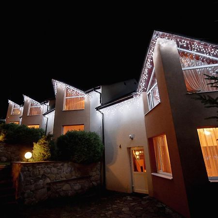 Toga Cottage Iablunîțea Exterior foto